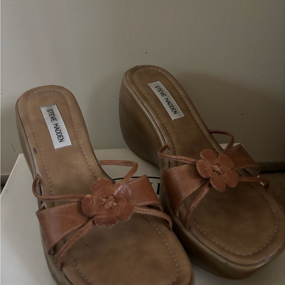 Vintage Steve Madden sandals